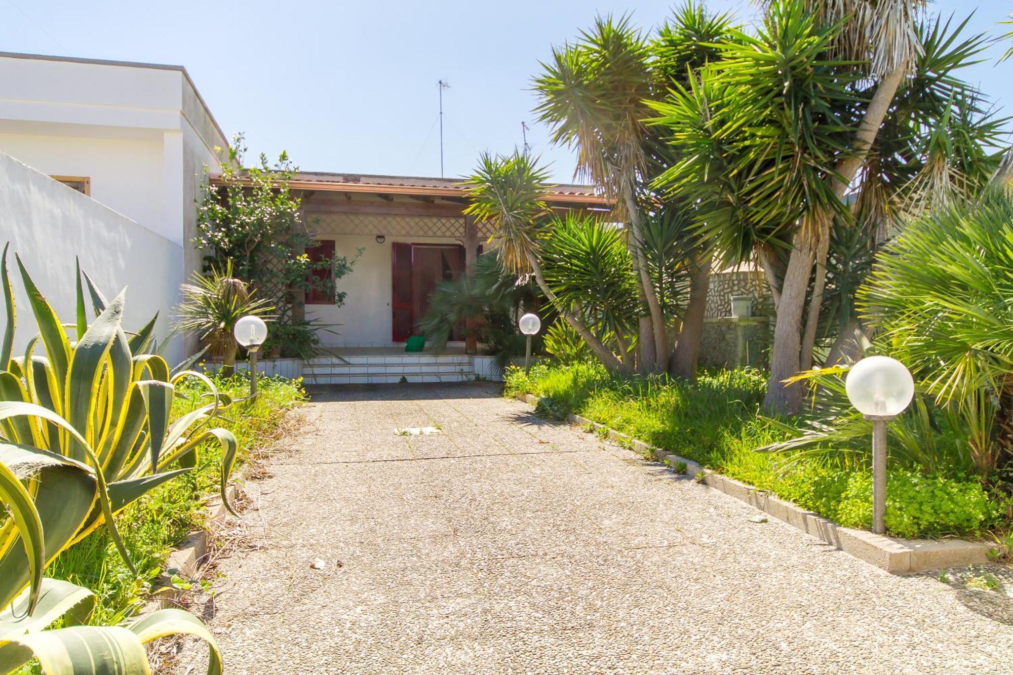 Villetta Rossa With Garden - Happy Rentals Мелендуньо Экстерьер фото